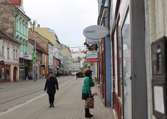 Leo Obchodna - Delux Apartman *